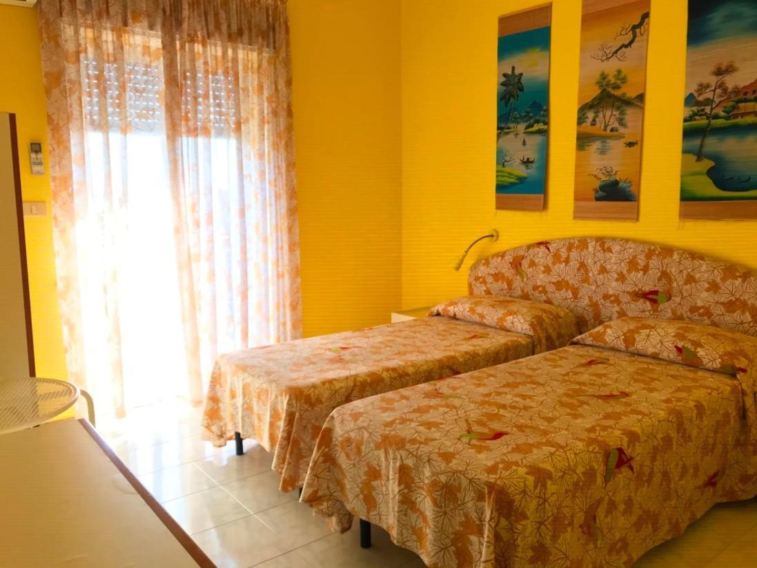 Gianni House Backpackers Hostel Джардини-Наксос Экстерьер фото